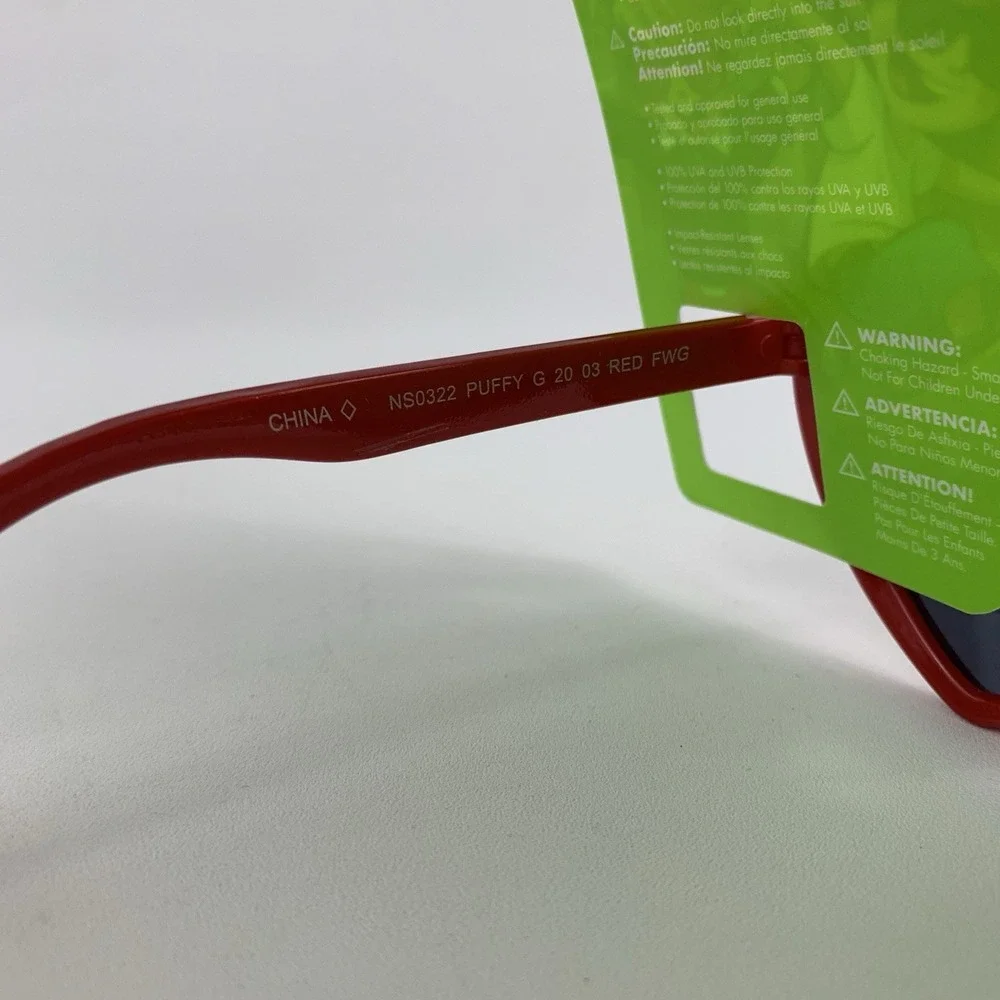 Foster Grant Suntastic Kids Heart Sunglasses Red UVA UVB Protection Age 3+